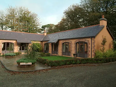 stone built deluxe courtyard holiday cottages with private gardens